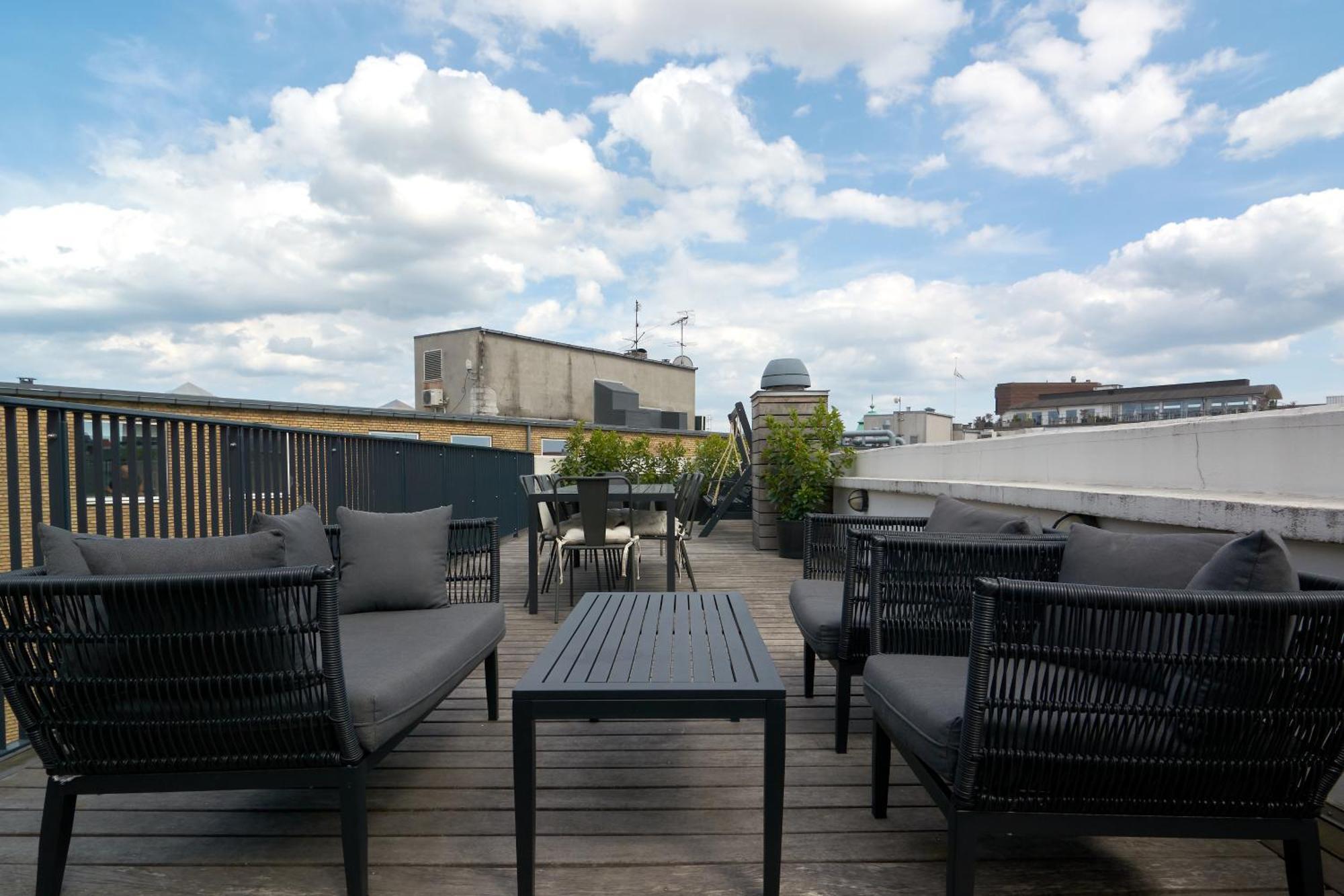Luxury Penthouse - Private Balcony - Heart Of Copenhagen Apartment Exterior photo